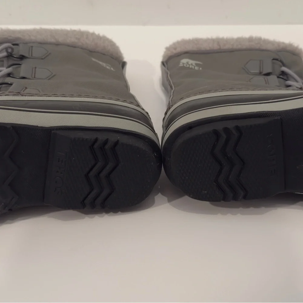 Sorel Black and Gray Winter Boots
